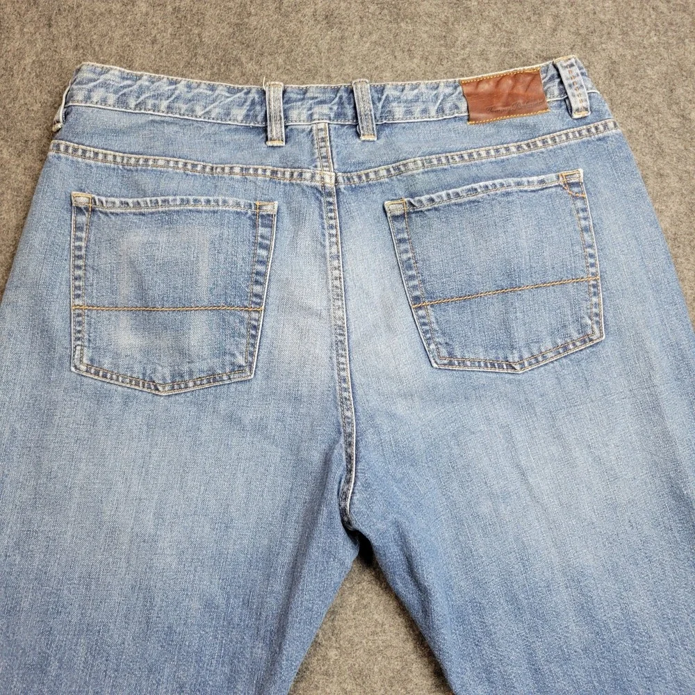 Tommy Bahama Jeans Mens 40X30 Blue Faded Standard Fit Straight Leg Vacation Vibe